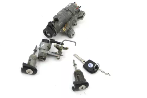 VW Golf 4 Lim Schloßsystem 2x Türschloß 1x Schlüssel Schloß Zündschloß Hecksch M (156388)