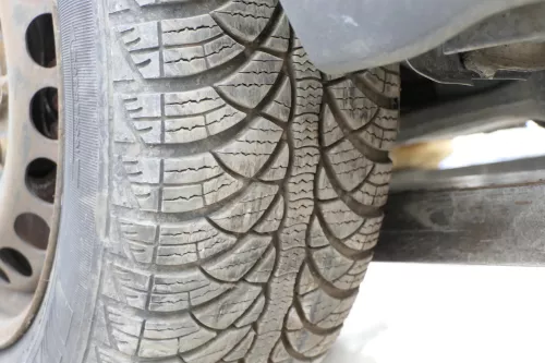 4x A4 B5 A6 4B Passat 3BG Felgen Reifen Winterreifen M+S 195/65 R15 91T 5-8mm (156476)