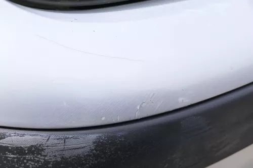 VW Golf 4 Stoßstange vorne Stoßfänger vorn vorne silber LB7Z satinsilber c (156539)
