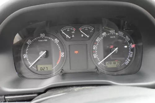 Skoda Octavia 1U Tacho Tachometer Kombiinstrument 1U0920811J 281.000km 1.9TDI (156595)