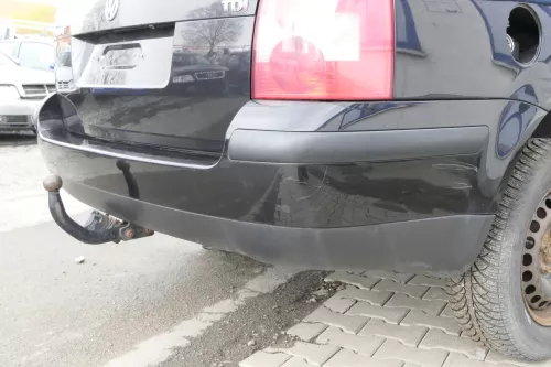 VW Passat 3BG 3B6 Kombi Stoßstange hinten Heckstoßstange Stoßfänger schwarz LC9Z (156610)