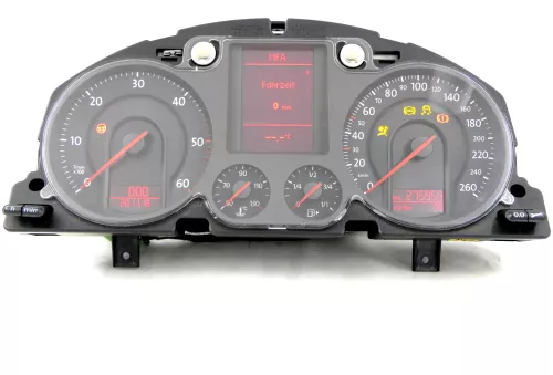 VW Passat 3C Tacho Tachometer 275.000km 3C0920871 X Diesel TDI  (157030)