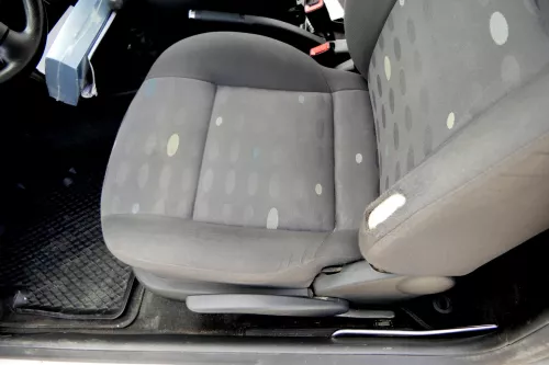 Seat Arosa Lupo Sitz vorne links Fahrersitz Höhenverstellung dunkel RAVE (157055)