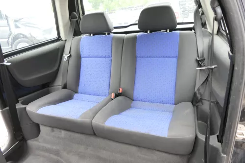 VW Lupo Seat Arosa Sitz Rückbank Sitzfläche Sitze Kopfstützen klappbar Kopfstüt 