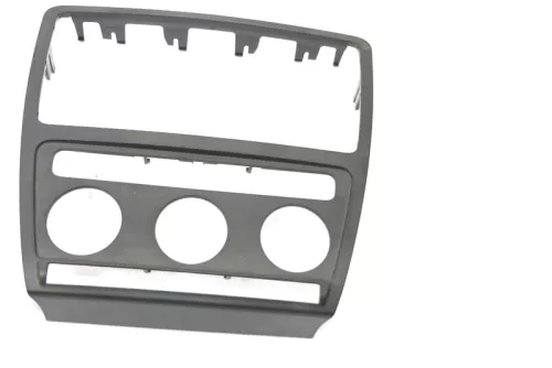Skoda Octavia 1Z Mittelkonsole Verkleidung um Radio Blende Armaturenbrett 1Z0858 (157360)