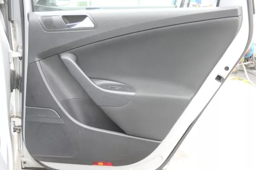 VW Passat 3C Variant Türverkleidung Verkleidung Tür hinten rechts 3C9867212DL TC (157448)