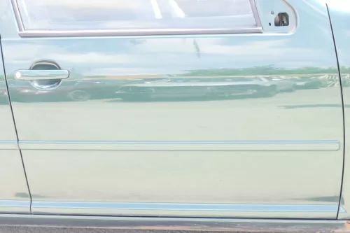 VW Golf 4 Bora Tür vorne rechts Beifahrertür 4/5-Türer+Kombi Variant grün LC6M (157458)