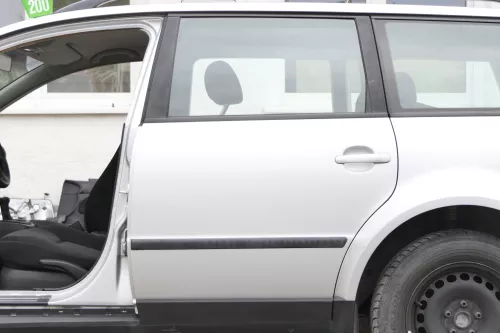 VW Passat 3B 3BG Kombi Variant Tür hinten links silber LA7W reflexsilber 157542 (157542)