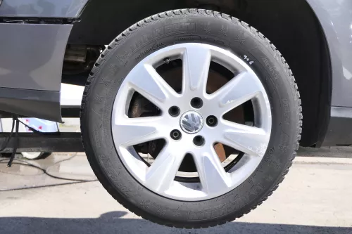 2x VW Passat 3C Golf Reifen Winterrreifen M&S 205/55 R16 94H 4-6mm NUR REIFEN