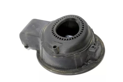 VW Golf 4 Limousine Tankdeckel Deckel Tank Tankverschluß schwarz LC9Z blackmagic (157710)