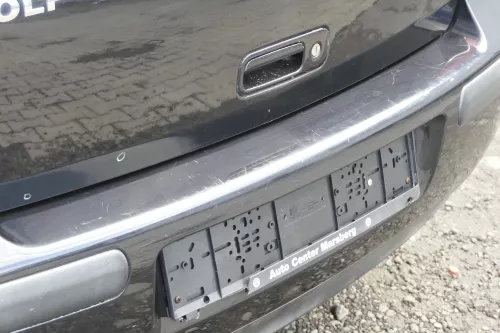 VW Golf 4 Limousine Stoßstange hinten Heckstoßstange Stoßfänger schwarz LC9Z p (157736)
