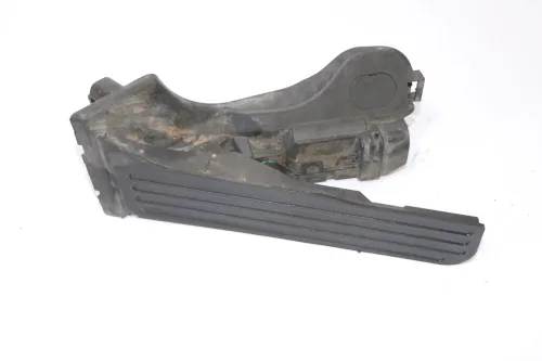 VW Touran 1T Caddy 2K elektrisches Gaspedal Geber Gas 1T1721503H