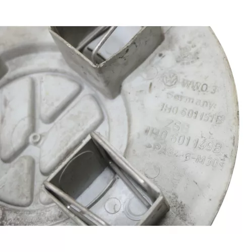 original 4x VW Lupo Polo 6N Golf 3 Radkappe Radzierkappe Nabendeckel klein (157810)