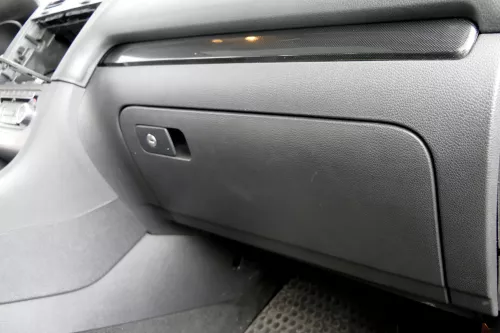 VW Scirocco 3 Handschuhfach schwarz Handschuhfachdeckel Deckel Klappe schwarz