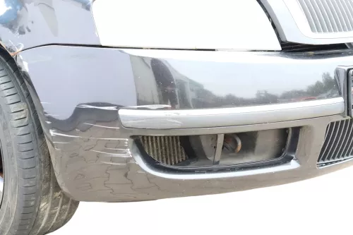 Skoda Superb 3U Stoßstange vorne Frontstoßstange schwarz LF9R (158438)