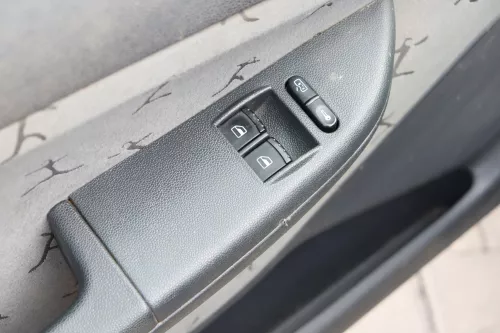 4 x Skoda Fabia 6Y Stufenheck Türverkleidung Verkleidung Tür vorn vorne links re (158671)
