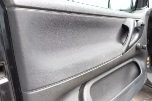VW Polo 6N Türverkleidung Verkleidung Tür vorne links + rechts 2/3-Türer off-bla (158822)