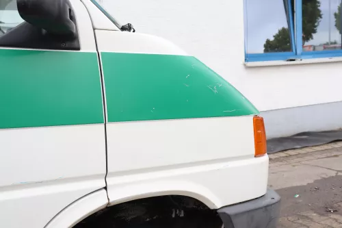VW T4 Kotflügel vorne rechts weiß L902 - 701821022A bis 1996 (158843)