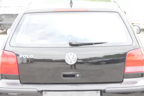Polo 6N2 Heckklappe Klappe hinten Kofferraumklappe schwarz L041 (158928)