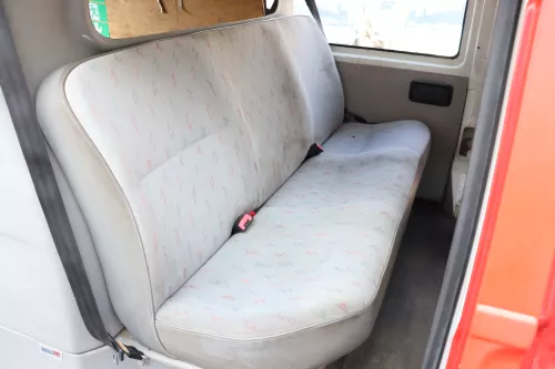 VW T4 Sitze hinten Sitz Rückbank 3-er (Multivan Caravelle) mit Gurten rechts lin (159067)