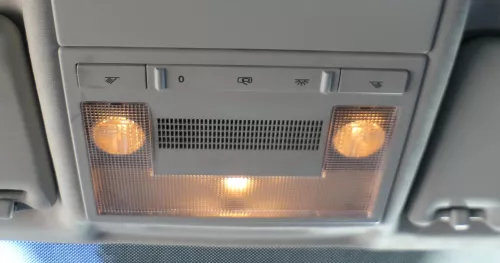 VW Polo 9N 6Q0947105C Innenraumleuchte Leuchte innen Leselampe Leseleuchte grau (159185)