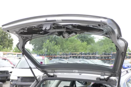 Audi A6 4B Kombi Avant Kofferraumklappe hinten Heckklappe Deckel grau LY7Q (159337)