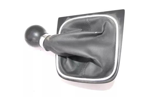 Golf 5 Schaltknauf Schaltsack Schaltung Schaltknüppel Leder 6-Gang 1K0711113CG