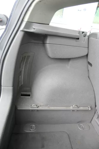 Audi A2 8Z Abdeckung Verkleidung Kofferraum hinten links 8Z0863879F d-grau swing (159570)