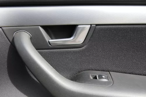 4x Audi A4 8E B6 Türverkleidung Verkleidung Tür vorne + hinten schwarz links man (159631)