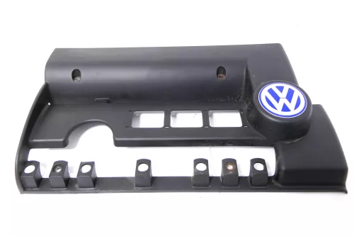 VW Bora Golf 4 Motorabdeckung 1,4 16V BCA 55kw 75PS Abdeckung Motor 036103925BN