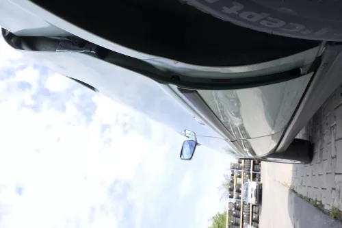 Audi 80 90 Limousine Stufenheck Tür hinten links Rahmen Türblatt grün LY6N -ohne (159842)
