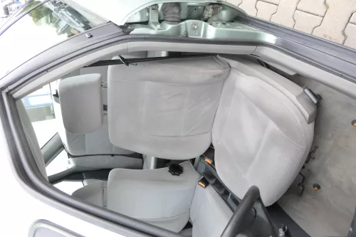 Audi 80 Sitz Fahrersitz vorne links +rechts Beifahrersitz (159887)