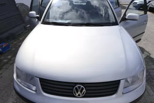 VW Passat 3B Motorhaube Klappe vorne vorn Haube silber grau LB7Z (159984)