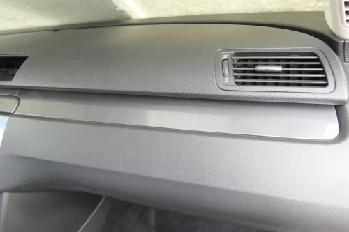 Passat 3C CC Mittelkonsole Verkleidung Radio Klappe Abdeckung Dekor dark rhodium (160026)
