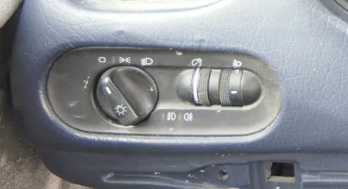 VW Sharan 7M Lichtschalter Schalter Licht 7M1941531M /E Nebelscheinwerfer NSW (160053)