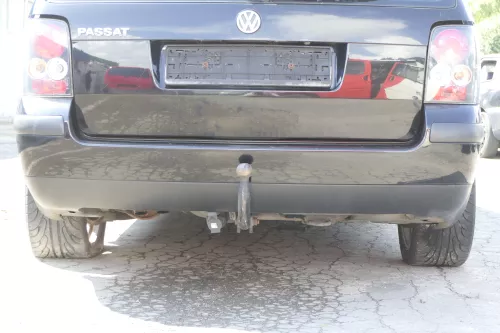 VW Passat 3BG Kombi Variant Stoßstange hinten Heckstoßstange schwarz L041 (160184)