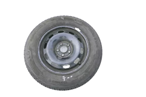 4x  VW Golf 4 Bora 195/65 R15 91T Sommerreifen 6jx15H2 ET38  ca. 3-5-7mm (160216)