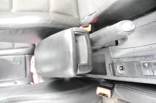 Audi A4 B7 8E Mittelarmlehne Armlehne original Leder soul schwarz - Griff defekt
