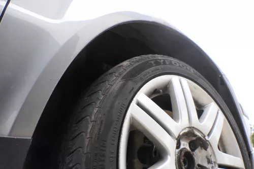 VW Passat 3BG Kotflügel original vorne rechts LD7W Blinkerloch  (160472)