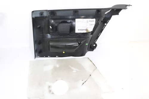 Audi A3 8P Türverkleidung Verkleidung hinten links schwarz 2/3-Türer Seite (160590)