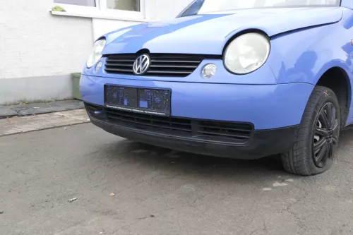 VW Lupo Stoßstange vorne Frontstoßstange Stoßfänger blau LR5A jazzblue (161464)