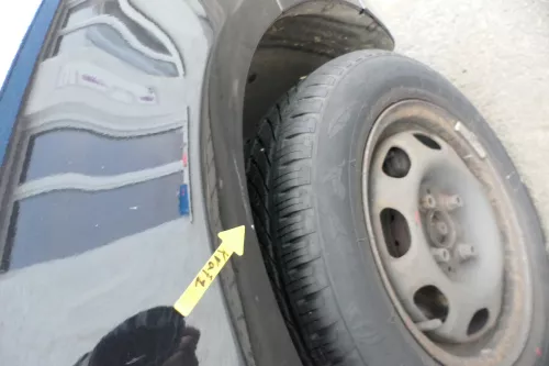 VW Lupo Kotflügel vorne rechts schwarz L041 uni 162081 (162081)