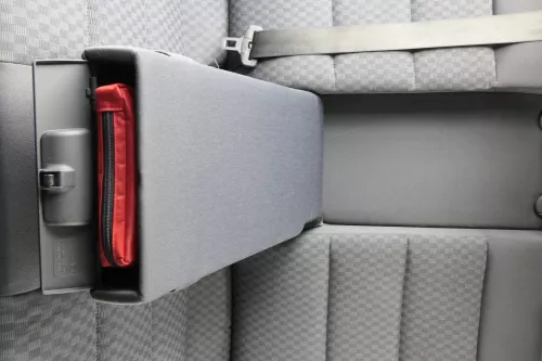 Audi A4 B5 Kombi Avant Rückbank Rücksitzbank Sitz Rücksitz 3 Punkt Gurt Kopfstüt (162144)