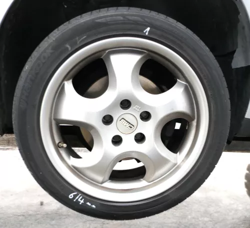 VW Passat 3C Golf Reifen Sommerreifen 225/45 R17 91V Alufelgen Felgen 4-6mm (162247)