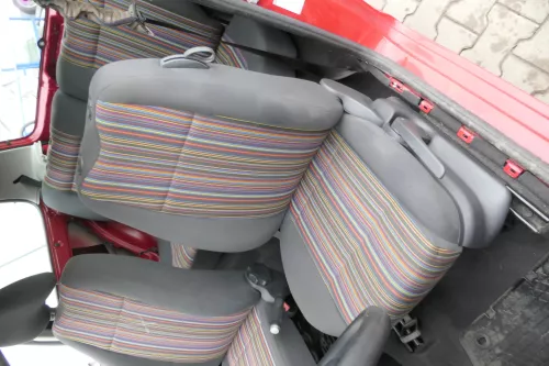 VW Fox Sitz Fahrersitz vorne links OHNEAirbag höhenverstellbar  v (162341)
