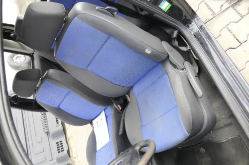 Seat Arosa 6H VW Lupo Sitz vorne links Fahrersitz Höhenverstellung blau schwarz (162359)