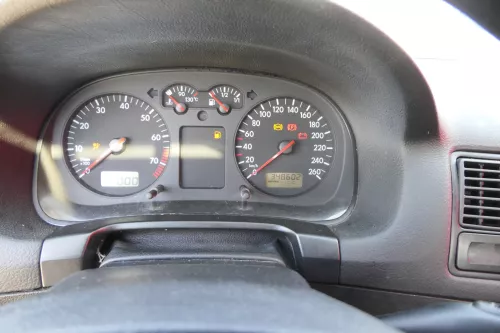 VW Golf 4 Tacho Tachometer Kombiinstrument 348.000km 1J0919881B 1,6-2,8 (162435)
