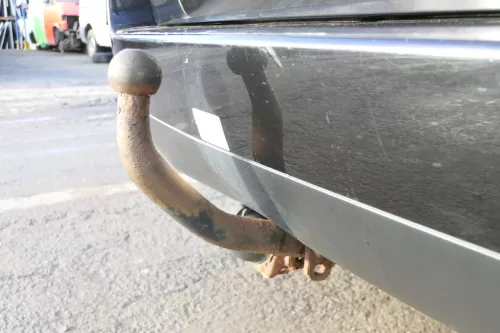 VW Passat 3B Anhängerkupplung Anhängekupplung starr feste mit Kabelbaum komplett (162645)