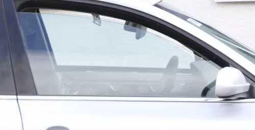 VW Passat 3B 3BG vorne rechts Fenster Scheibe in Tür Fensterscheibe (162996)