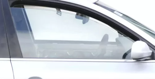 VW Passat 3B 3BG vorne rechts Fenster Scheibe in Tür Fensterscheibe